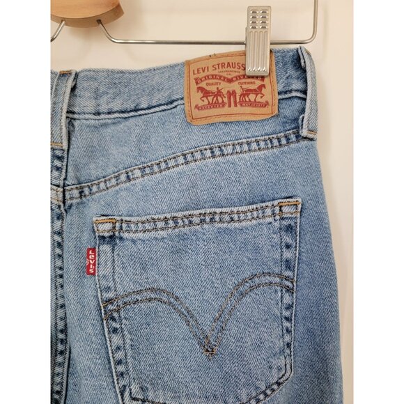 Levis High Waisted Mom Tapered Leg Jean Blue Denim Women's W30 L27 - Picture 5 of 9
